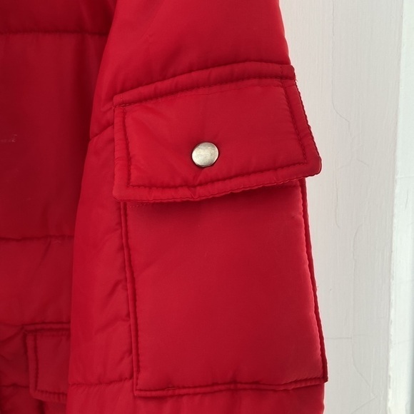 VTG red puffy coat - Picture 4 of 6